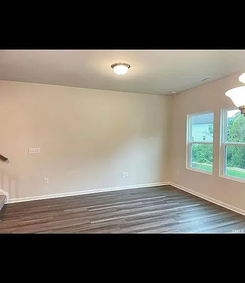 103 Joneshaven Dr — Photo 14