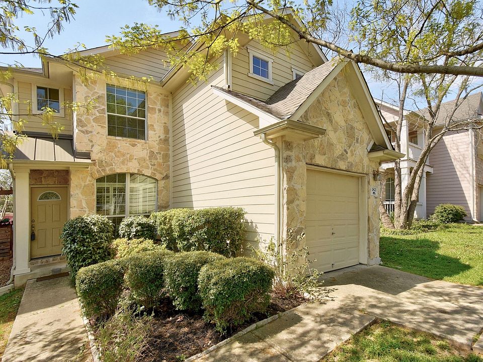1st image of 1821 Village Oak Ct