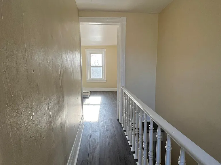 510 W Hanover St — Photo 10