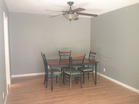 5th image of 1815 Gardiner Ln APT A15