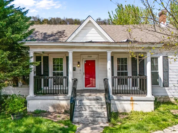 208 Holmes St, Frankfort, KY 40601