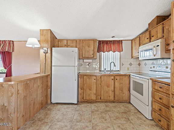 5th image of 8701 E DELILAH Avenue