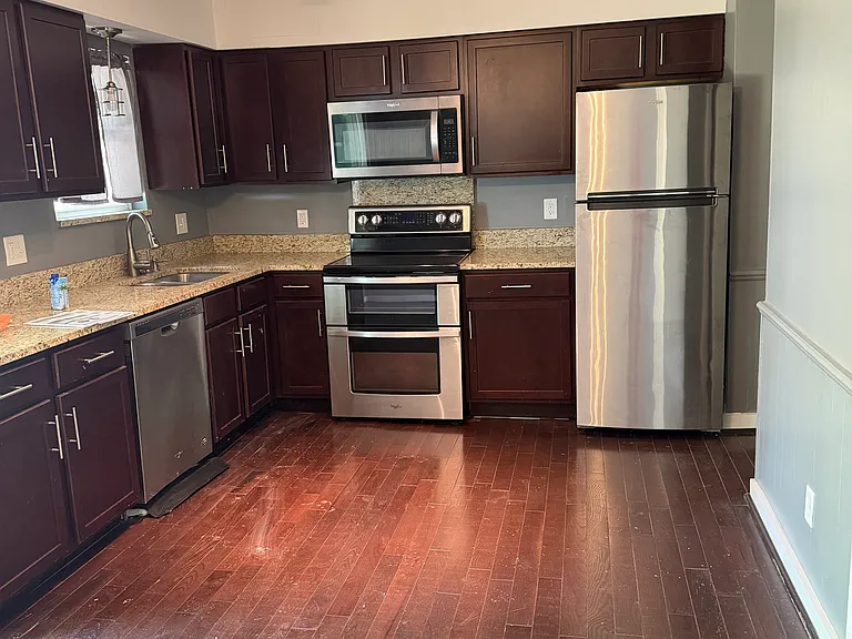 640 Village Place South Dr — Photo 4