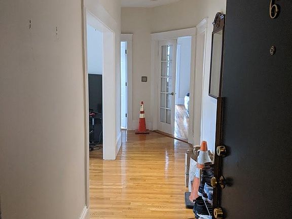 4th image of 70 Marshal St #6G