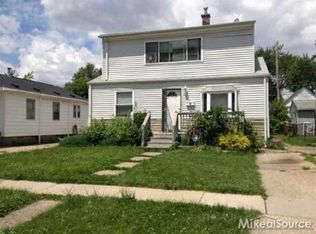 6815 Chalmers Ave, Warren, MI 48091