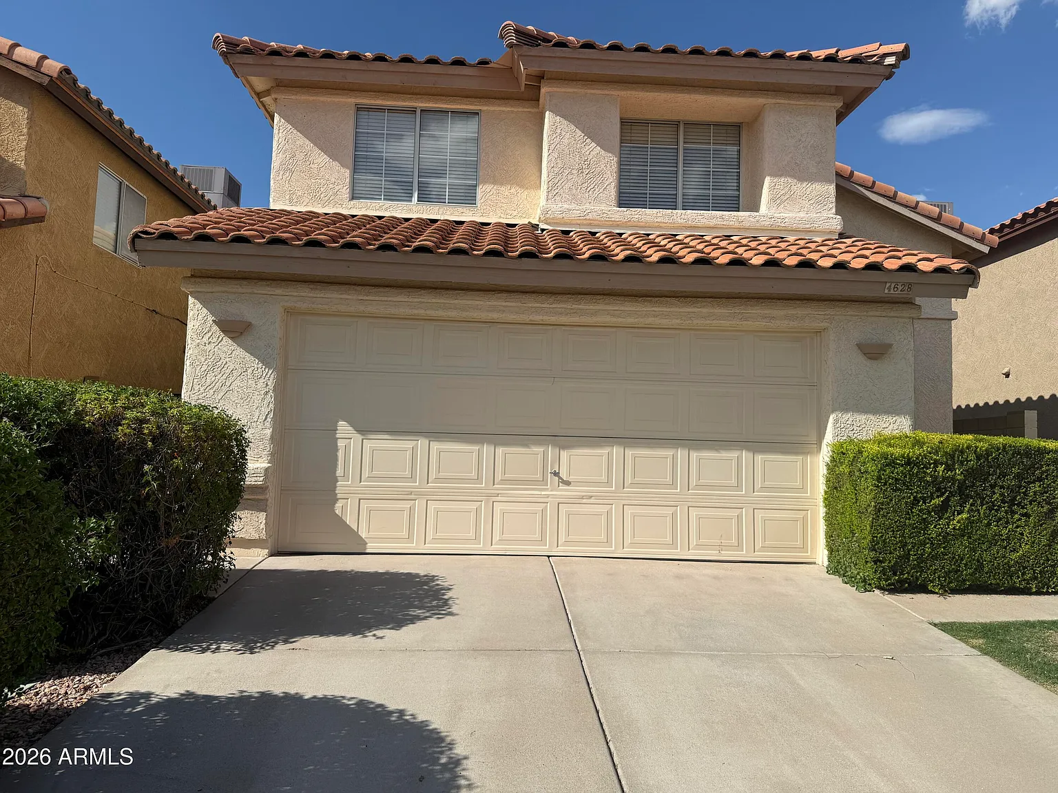 3 bed, 2.5 bath, 1604 sqft, $2,350 — Photo 1