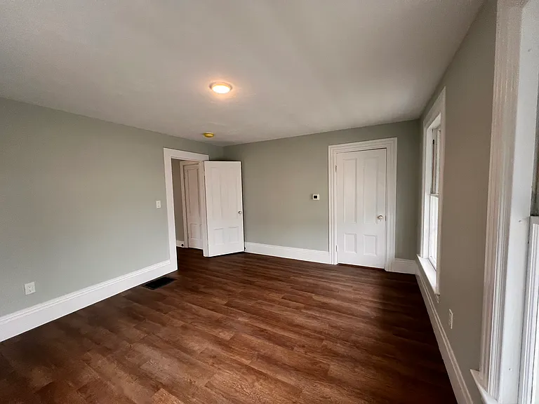 400 Court St #1 — Photo 17