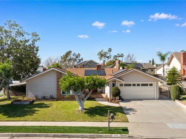 701 Hollyhock Ln, Placentia, CA 92870