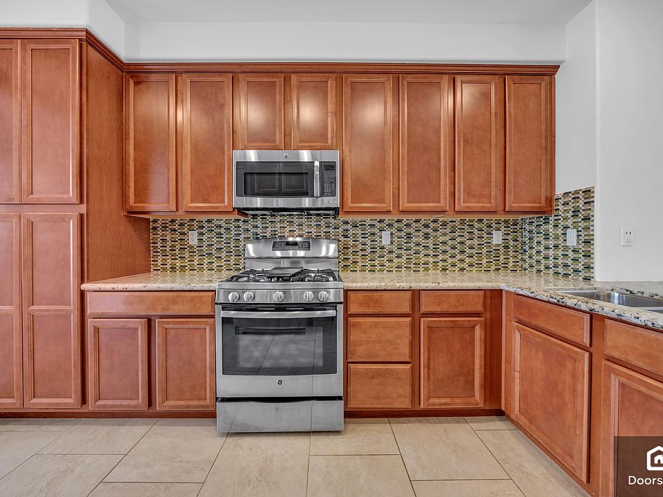 1st image of 1536 McCandless Dr