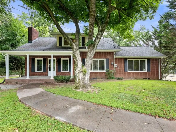 3268 Cleveland Hwy, Gainesville, GA 30506