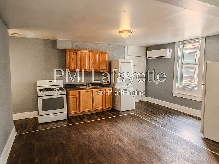 525 S 3rd St #2 — Photo 7