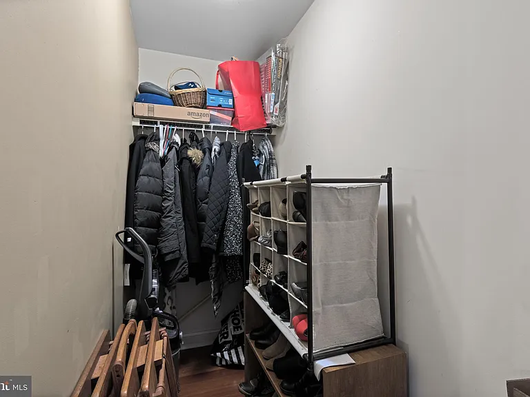 6 S Strawberry St #10 — Photo 21