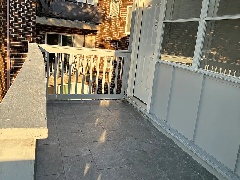 615 Reading Ave #2 — Photo 2