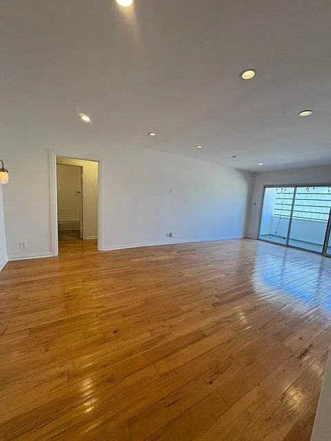 8710 NW Delgany St — Photo 3