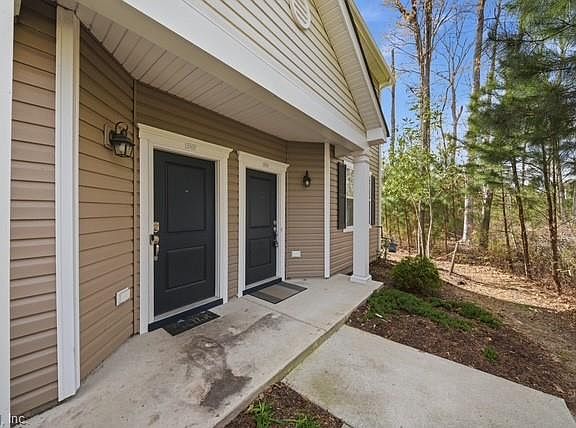 3rd image of 2314 Alcott Way