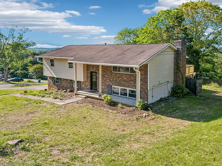12201 W Kings Gate Rd — Photo 41