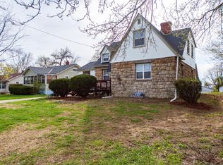 2712 Blue Ridge Blvd, Kansas City, MO 64129