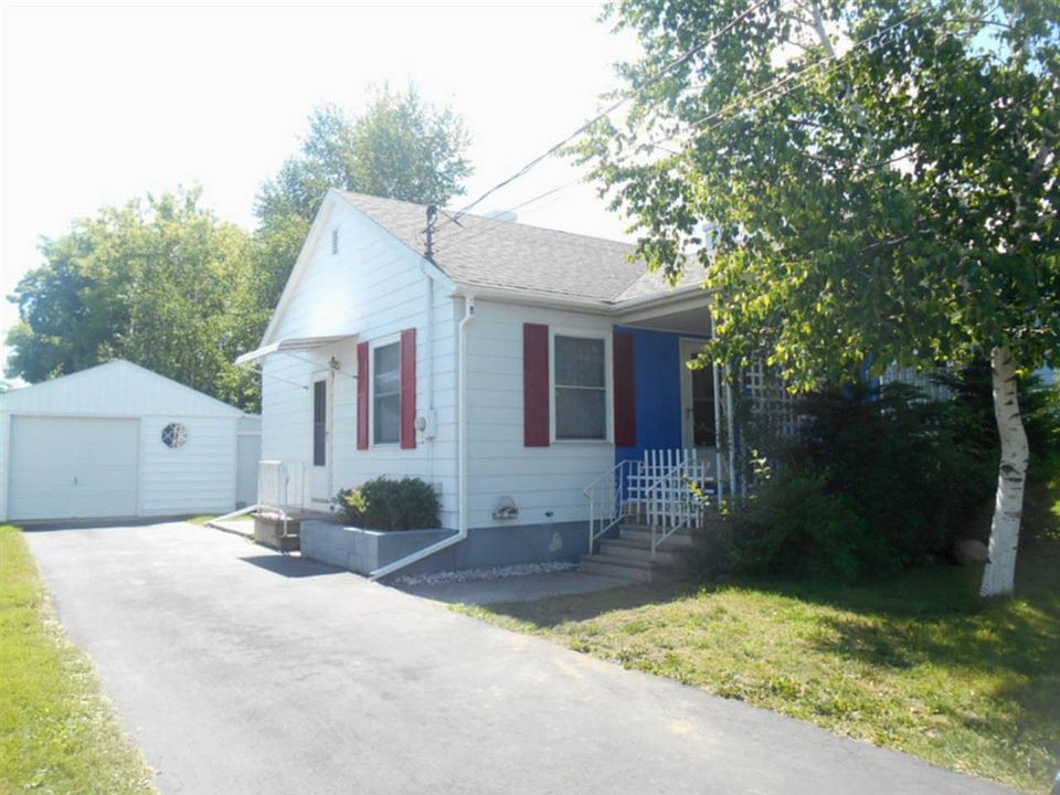 1st image of 119 Beach St