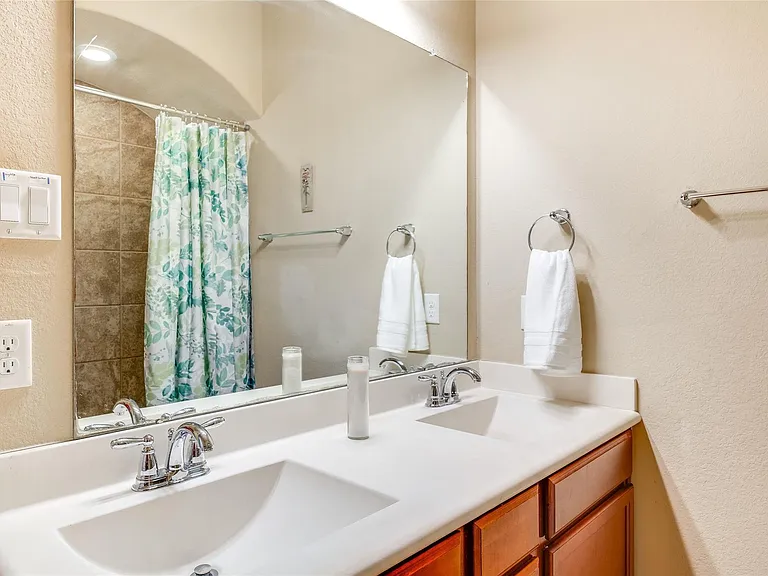 8470 Coral Cove Pass Ln — Photo 23