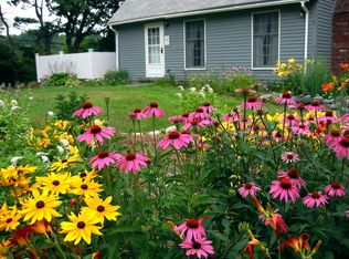 5 Hayfield Ln, Rockport, MA 01966