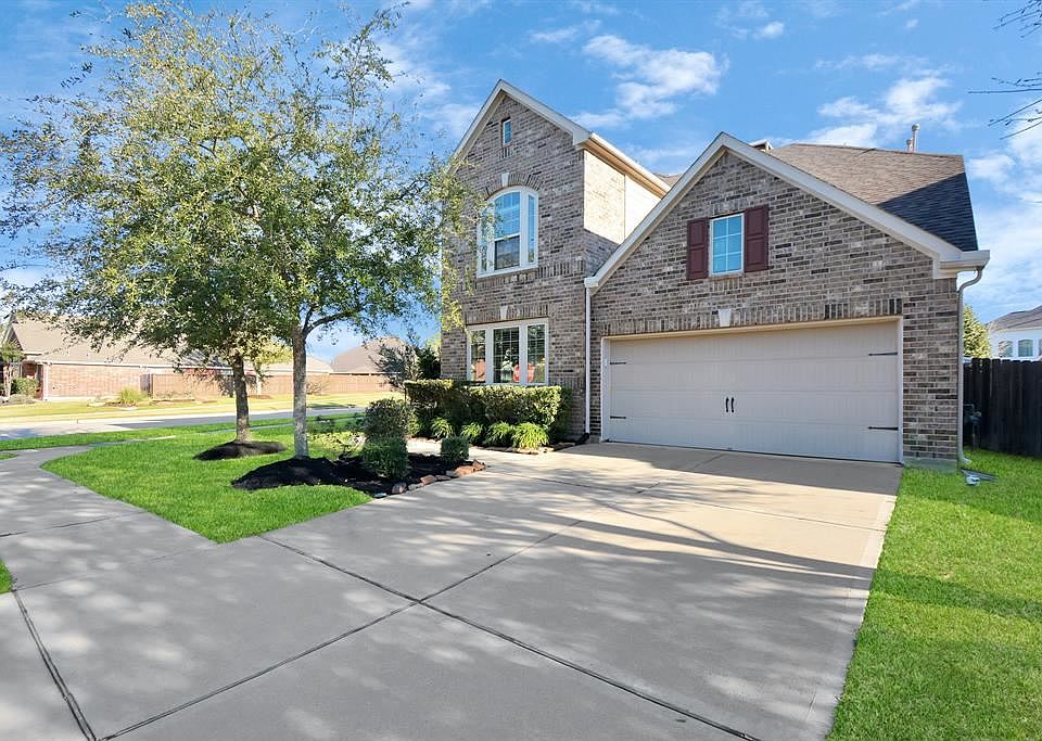1st image of 26542 Becker Pines Ln