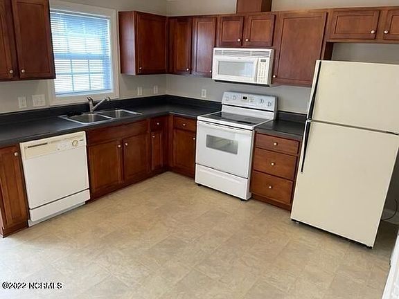 4th image of 4247 H Dudleys Grant Dr