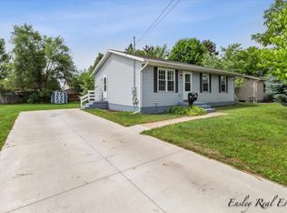 528 E Gardner St, Sparta, MI 49345