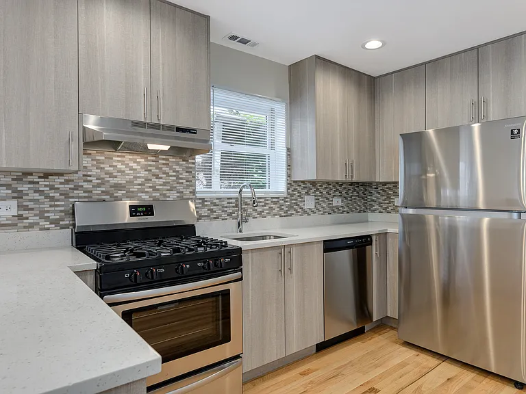 1255 N Cleaver St #1 — Photo 7