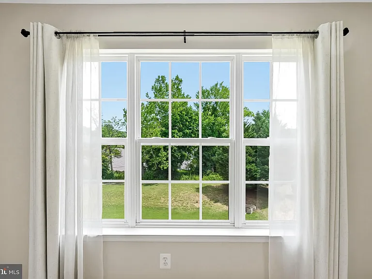 53 Overlook Dr — Photo 39