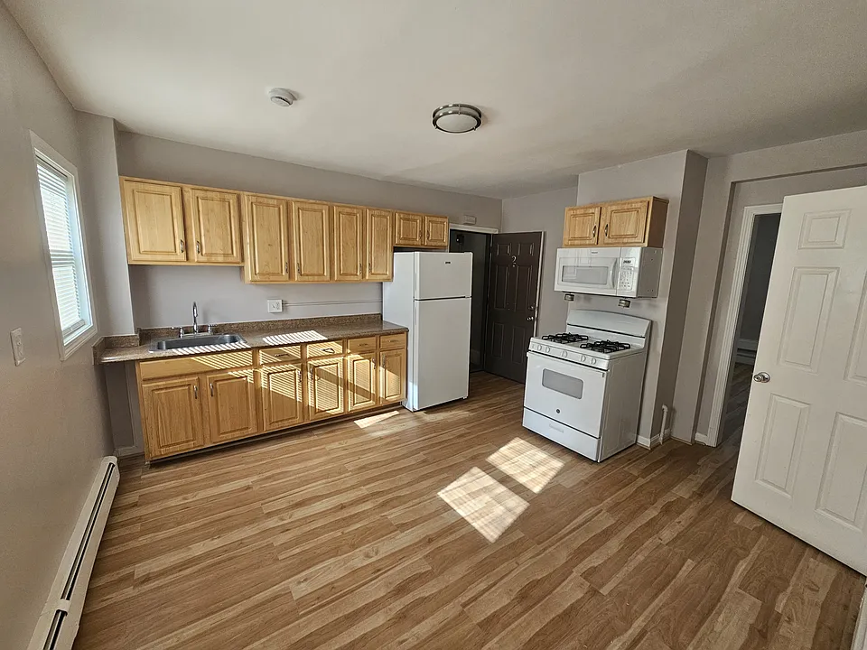 66 Batchelder St #2