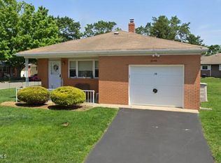 79 Montserrat St, Toms River, NJ