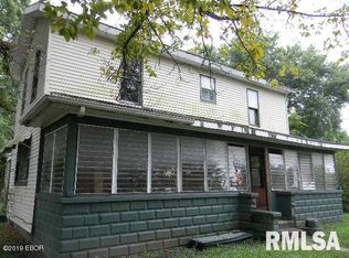 201 S Mulberry St, Du Quoin, IL 62832