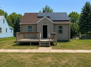 812 2nd St SW, Pipestone, MN 56164