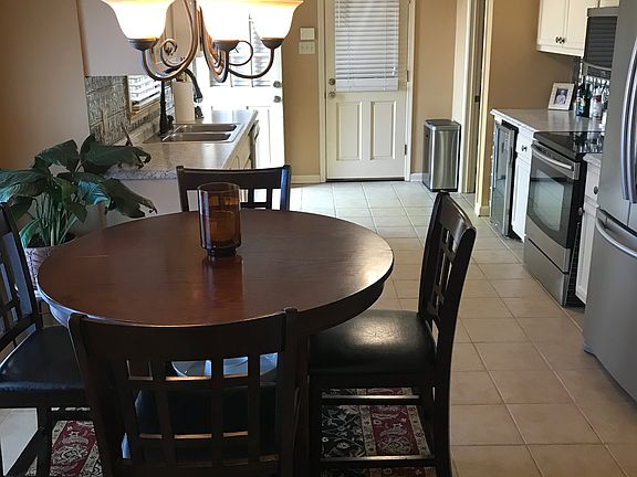 Breakfast Nook / Kitchen