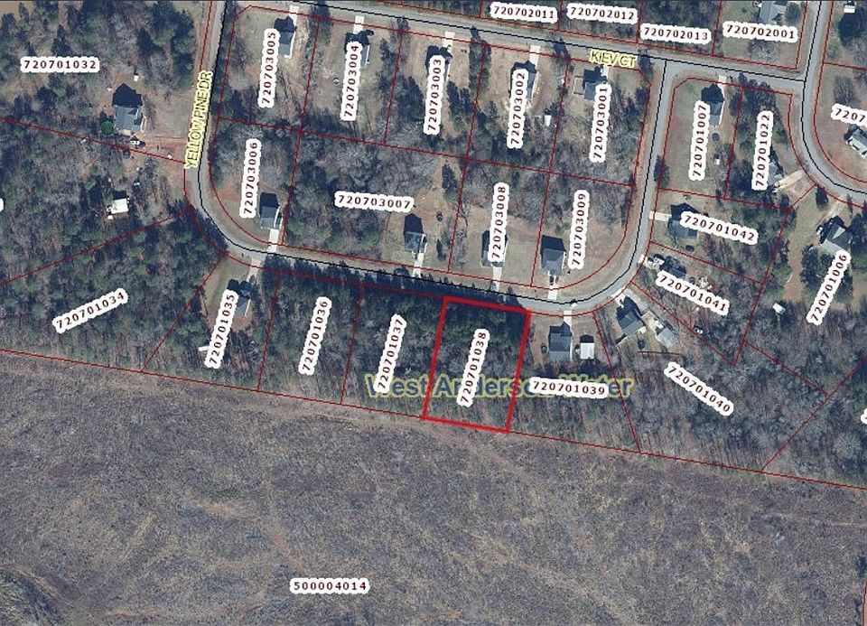 2nd image of 168 Yellow Pine Dr