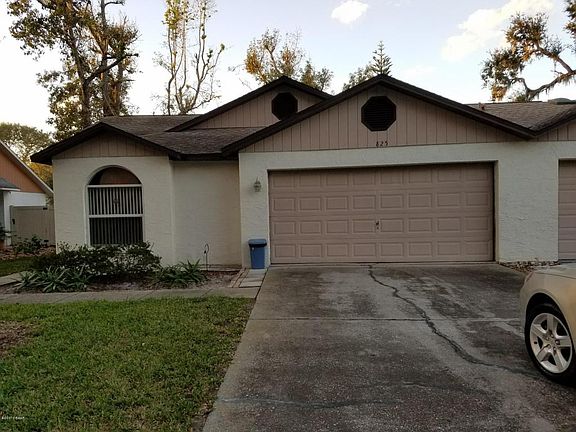 3rd image of 825 Kokomo Cir