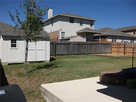 3rd image of 12104 Eruzione Dr