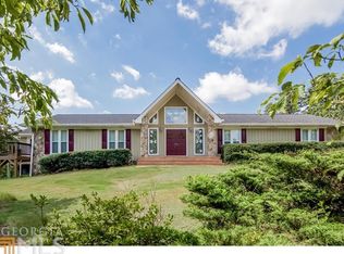 1464 Lakeview Rd, Grayson, GA 30017