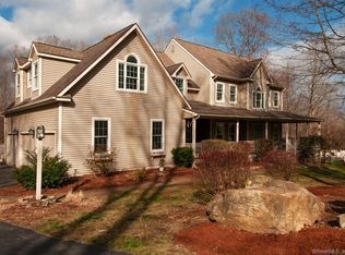 29 Forest View Ln, Hebron, CT 06248