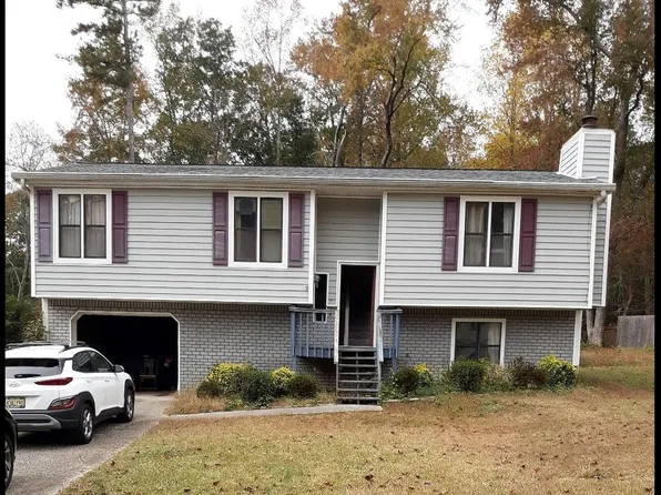 2094 Chestnut Log Dr, Lithia Springs, GA 30122