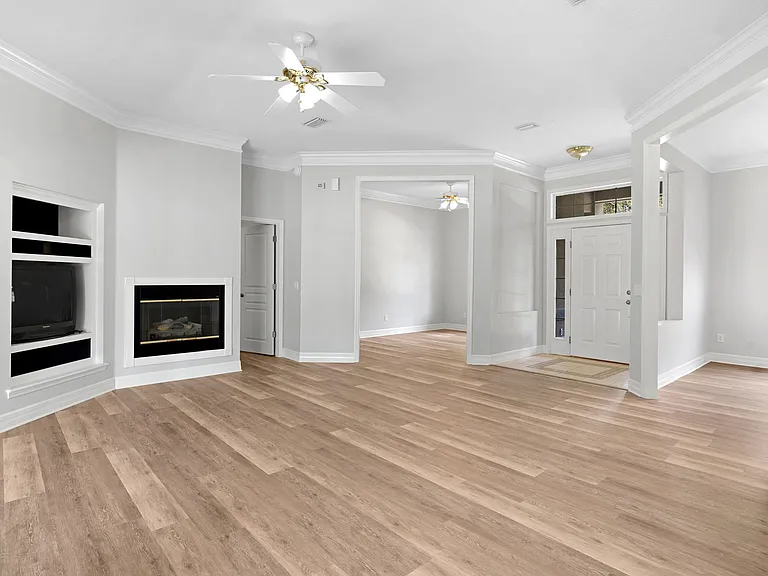 6791 Veronica Ct — Photo 5