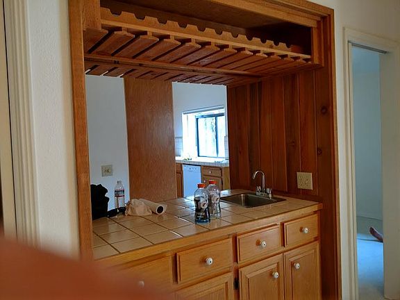 3rd image of 2800 Sherwood Ave APT B