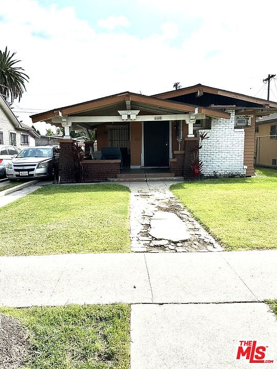 1st image of 330 W 81st St