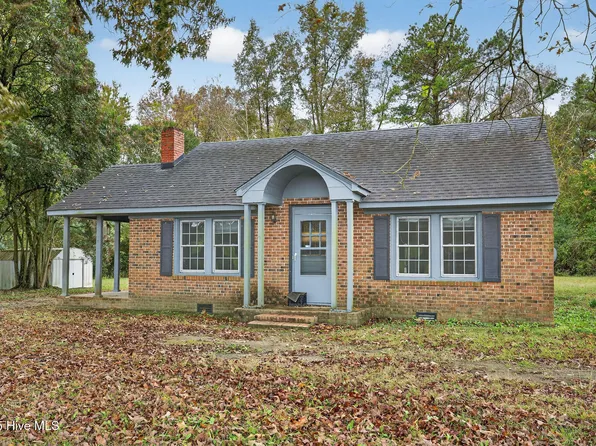 2400 Wilmington Highway, Harrells, NC 28444