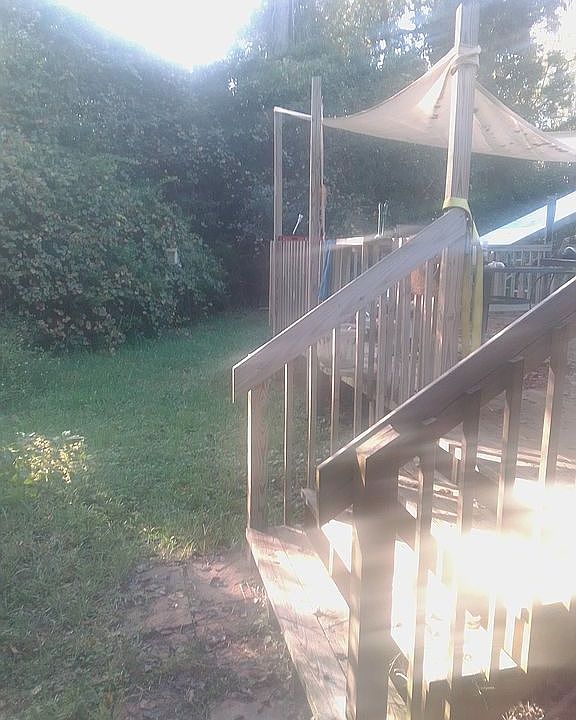 Rear deck 24'x24', with two entries