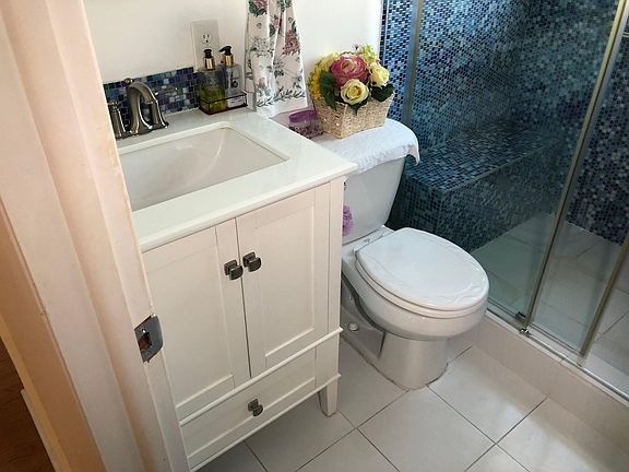 5th image of 6165 58th St N APT 5F