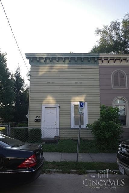 1st image of 4138 Lakeman St