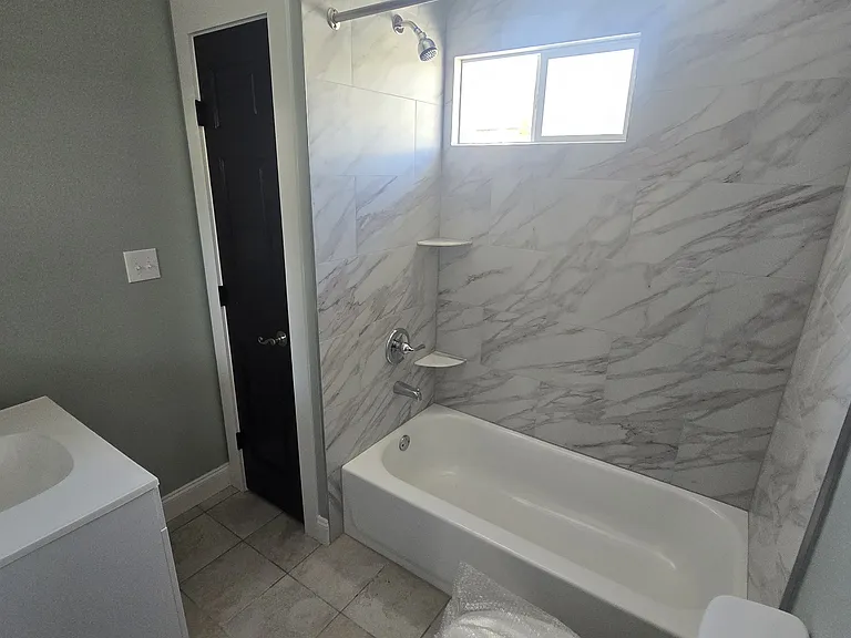 657 W Main St #3 — Photo 11