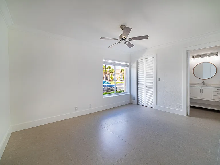 815 W Boynton Beach Blvd #12-106 — Photo 18