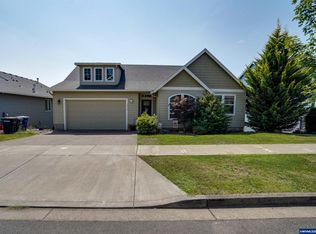 2414 Benjamin Ave NW, Salem, OR 97304
